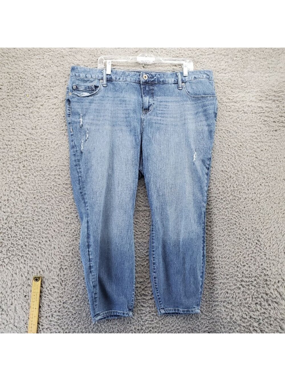 Torrid Jeans Womens Size 22 Blue Distressed Mid Rise Stretch Cotton Blend *Read*